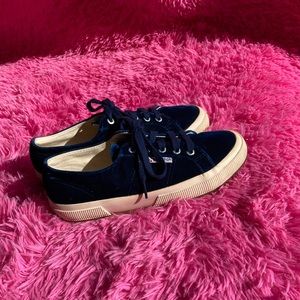 Superga deep inky blue velour Cotu round toe gum sole sneakers size 7.5